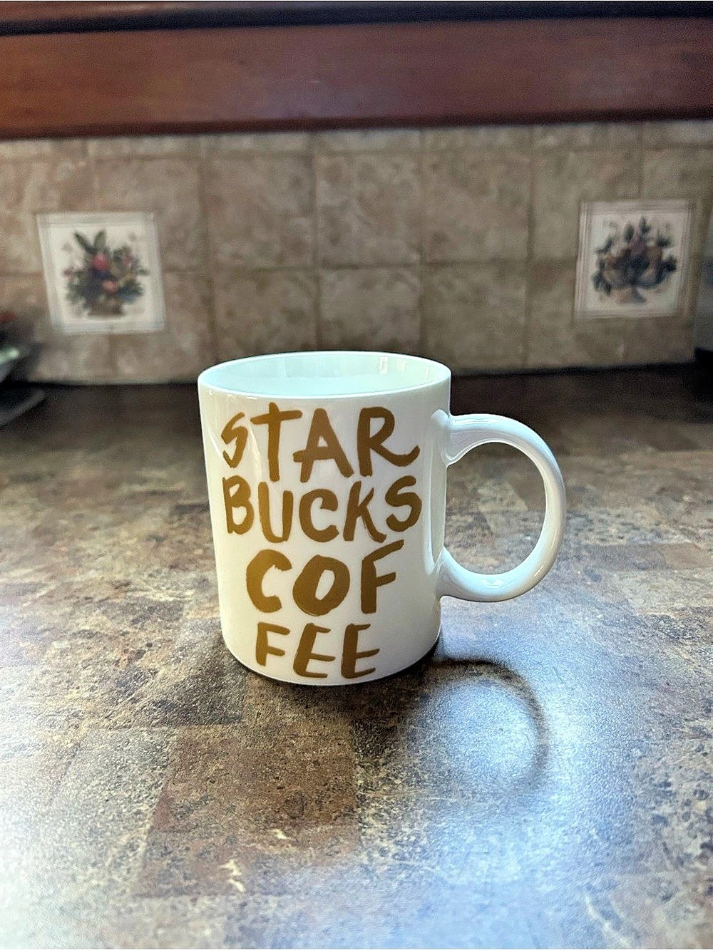 Starbucks Gold Lettering Coffee Mug White & Brown 12 fl oz